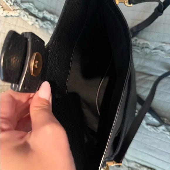 Tory Burch McGraw fold over crossbody bag - Picture 5 of 9